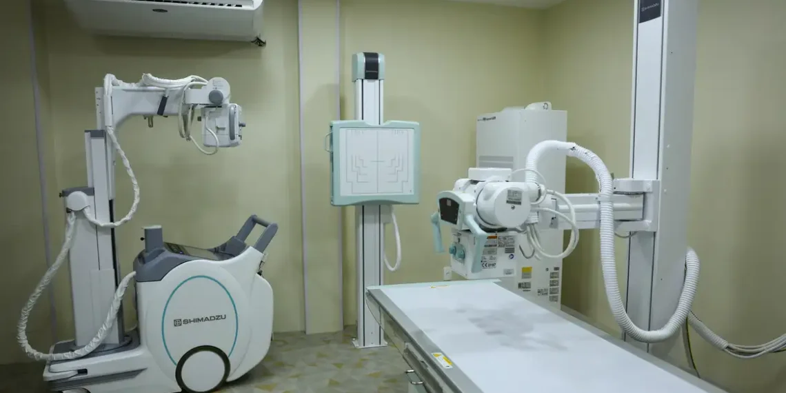 O SUS respondeu por 60% dos exames de imagem no Brasil em 2023, somando 101 milhões de procedimentos. Apesar do avanço, usuários de planos de saúde ainda realizam o dobro de exames em comparação à rede pública, aponta o Atlas da Radiologia 2025.