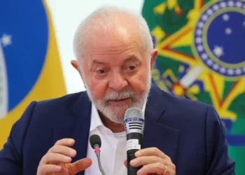 Lula sugere reunião com Trump durante cúpula da Asean