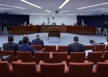 O procurador-geral da República, Paulo Gonet, pediu a condenação dos sete réus do Núcleo 4 do golpe de 2022, acusados de disseminar notícias falsas e atacar autoridades para tentar manter Bolsonaro no poder.