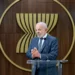 Lula disse que quer conversar com Donald Trump sobre sanções dos EUA a ministros do STF durante encontro previsto na Malásia.