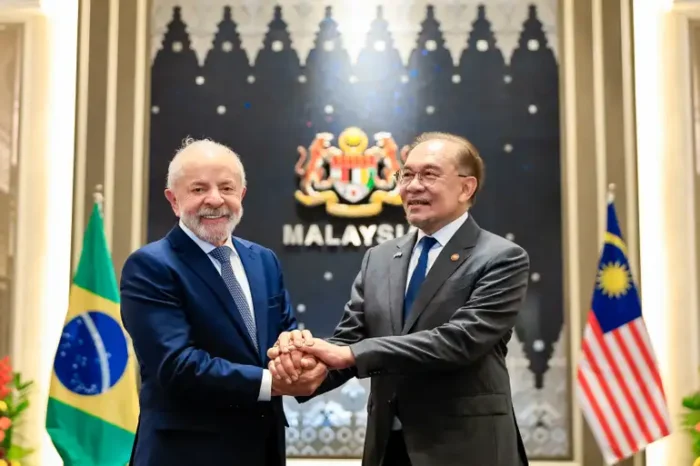 Lula anuncia na Malásia o lançamento do Fundo Florestas Tropicais para Sempre, que será apresentado na COP30, em Belém, para financiar conservação ambiental.