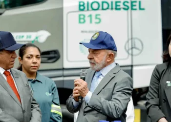 Lula defende incentivo à pesquisa e exportação de biocombustíveis, destaca potencial brasileiro na transição energética e apoia exploração responsável de petróleo na Margem Equatorial.