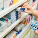 O Qualifar-SUS recebe R$ 21,8 milhões para fortalecer farmácias e centrais de abastecimento em 3.634 municípios, garantindo acesso a medicamentos e serviços farmacêuticos de qualidade no SUS.