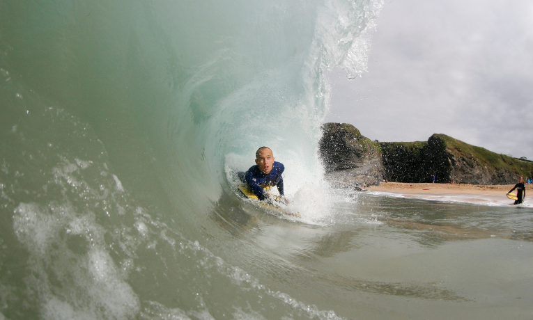 Circuito Capixaba de Bodyboarding 2025 começa em Guarapari com recorde de inscritos nas categorias de base e participação de atletas de todo o Espírito Santo e do Rio de Janeiro.