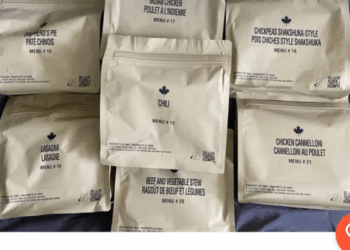 Civis ucranianos foram flagrados vendendo rações militares doadas pelo Canadá. As embalagens trazem o selo “Não para Venda”, levantando suspeitas sobre o controle da ajuda internacional.