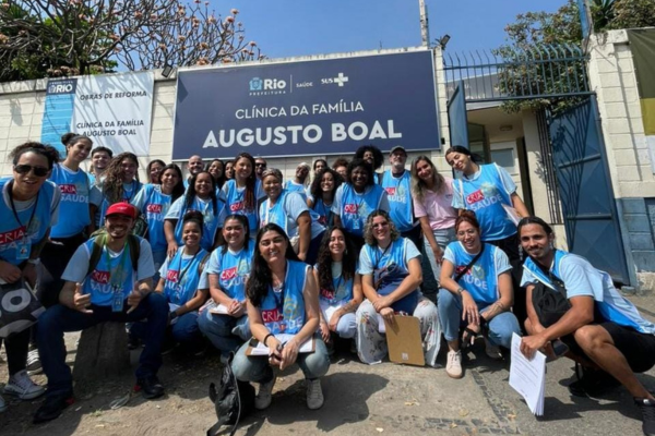Projeto Cria Saúde, da Fiocruz, realiza visitas a comunidades do Rio de Janeiro para levantar diagnósticos locais e fortalecer políticas públicas de saúde.