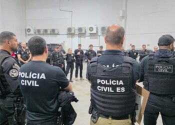 O Governo do Espírito Santo vai lançar concurso da Polícia Civil com 1.052 vagas para Oficial Investigador de Polícia (OIP). Salário inicial é de R$ 8.539,34. Inscrições entre 16/10 e 16/11.