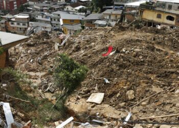 O sistema GeoRisk, do Cemaden, foi o grande vencedor do 29º Concurso Inovação no Setor Público da Enap. A ferramenta usa dados meteorológicos e ambientais para prever riscos de deslizamento e salvar vidas.