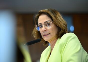 Damares Alves cobra explicações do governo do Rio sobre protocolos de proteção infantil na operação policial que deixou mais de 120 mortos.