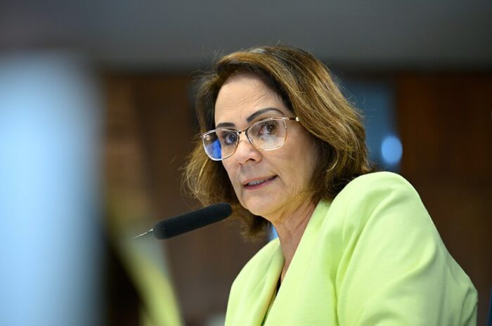 Damares Alves cobra explicações do governo do Rio sobre protocolos de proteção infantil na operação policial que deixou mais de 120 mortos.