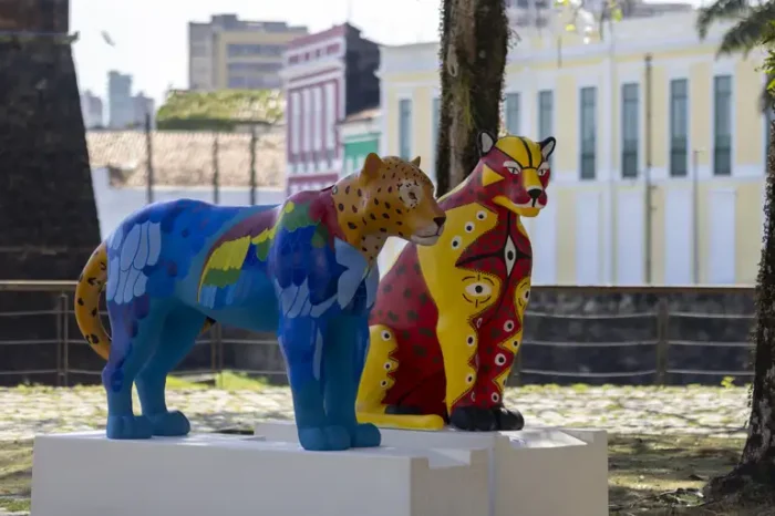 Jaguar Parade 2025 chega a Belém com 50 esculturas de onças-pintadas que unem arte, cultura e consciência ambiental durante a COP30.