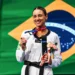 Milena Titoneli garante medalha de prata no Mundial de Taekwondo 2025, em Wuxi (China). Com dois ouros e uma prata, o Brasil alcança sua melhor campanha da história na competição.