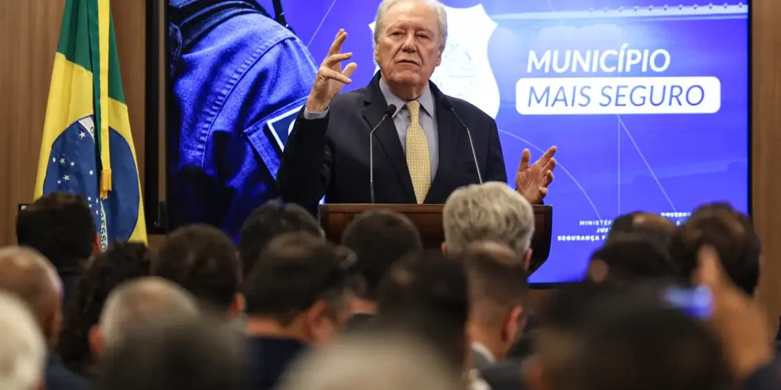 Ministério da Justiça destina R$ 170 milhões ao Programa Município Mais Seguro para fortalecer guardas municipais e capacitar profissionais.