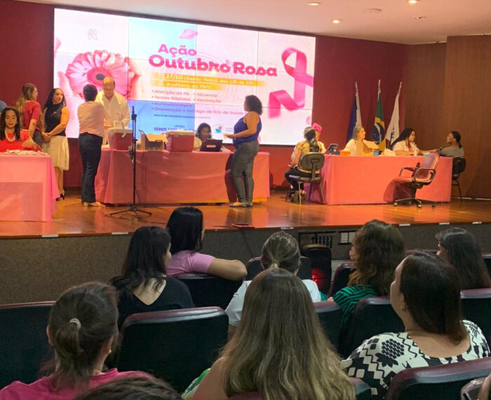 Prefeitura de Vitória realiza ação preventiva no Outubro Rosa, oferecendo saúde e conscientização para servidores municipais com exames e orientação.