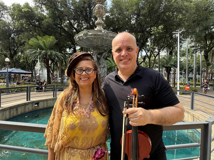 Devido às chuvas, o projeto “Nós no Parque” foi adiado para o dia 26 de outubro, no Parque Moscoso, em Vitória. O evento gratuito une música, literatura e cultura brasileira.