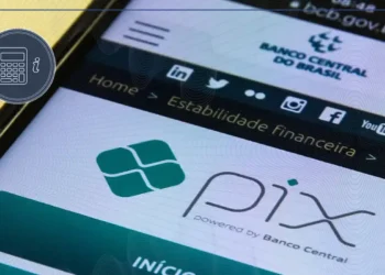 O Banco Central adiou para outubro a regulação do Pix Parcelado, que permitirá dividir pagamentos em parcelas. A partir de 4 de outubro, chaves usadas em fraudes serão bloqueadas.