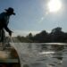 O Ministério do Trabalho passa a gerir o seguro-defeso do pescador artesanal e reforça fiscalização para evitar fraudes. Recadastramento presencial será feito em Amazonas, Bahia, Maranhão, Pará e Piauí.