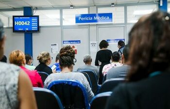 INSS promove mutirão da perícia médica nos dias 24 e 25 de outubro, com 2.348 vagas em várias cidades do Brasil para agilizar atendimentos.