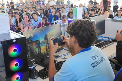 Ministério do Esporte e UFLA firmam parceria para pesquisas e políticas públicas de eSports, fortalecendo comunidade e participação brasileira.