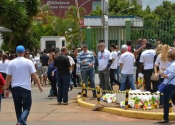 Prova Nacional Docente acontece em 26/10 para mais de 1 milhão de professores e licenciandos; resultados podem ser usados em concursos públicos.
