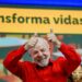 Presidente Lula anuncia investimento de R$ 108 milhões em cursinhos populares, com apoio técnico e financeiro para até 500 unidades em todo o país.
