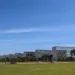 TCU suspende exigência de déficit zero em 2025 e autoriza governo a trabalhar com déficit de até R$ 31 bilhões. Decisão do ministro Benjamin Zymler alivia pressão sobre as contas públicas.
