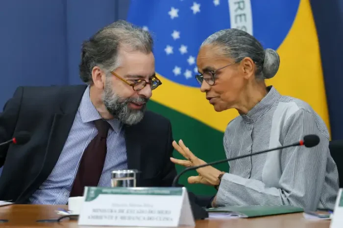 Belém sediará a Cúpula do Clima nos dias 6 e 7 de novembro, com a presença de 57 líderes e 143 delegações. O encontro definirá as diretrizes da COP30, que ocorrerá entre 10 e 21 de novembro.