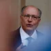 Brasil e Índia firmam acordo para fornecimento de 6 milhões de barris de petróleo pela Petrobras e avançam em negociações para ampliar o comércio bilateral e reduzir tarifas.