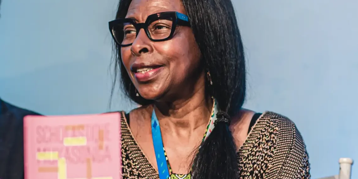 O 13º Festival Literário Internacional de Araxá (Fliaraxá) acontece de 1º a 5 de outubro e homenageia a escritora Scholastique Mukasonga. Evento reúne mais de 40 autores do Brasil e do exterior.