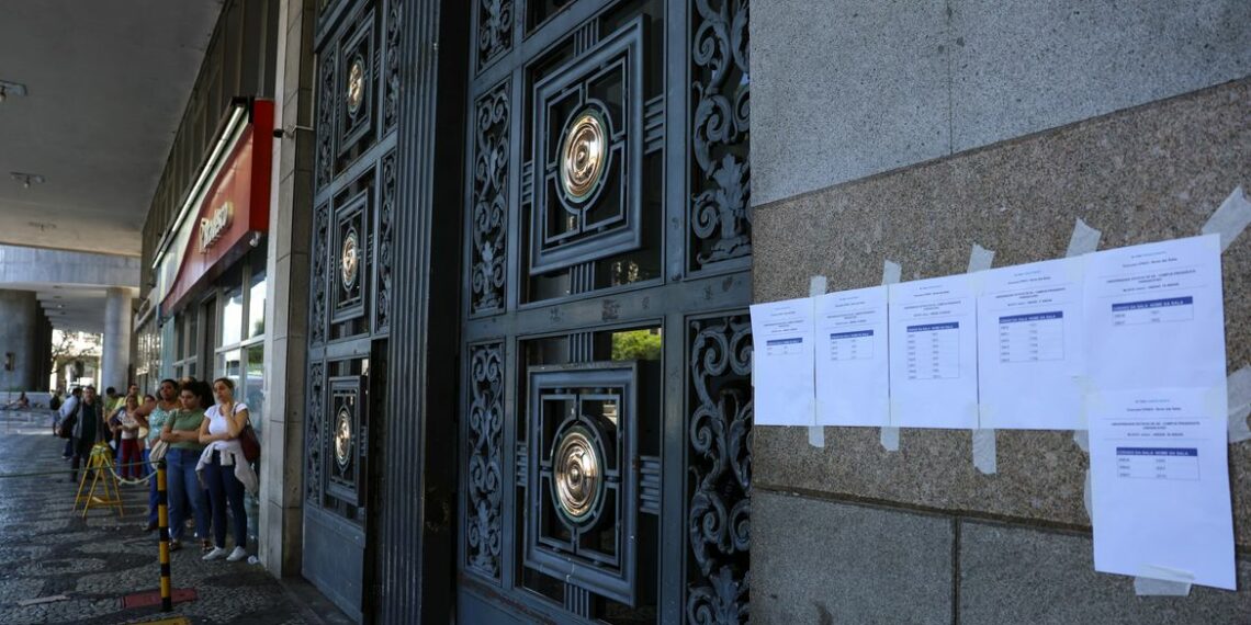 Candidatos do CPNU 2025 têm até 8 de outubro para contestar o gabarito preliminar da prova objetiva. Saiba como enviar recursos e conferir os gabaritos.