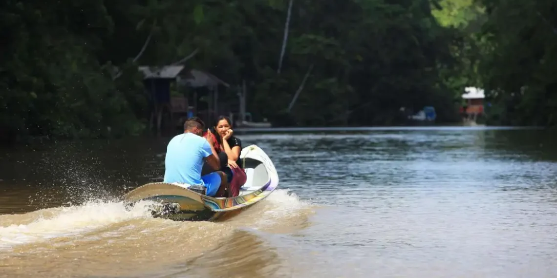 Ex-motosserrista, Charles fundou o projeto Ygara Artesanal, que promove turismo sustentável e cultura amazônica na Ilha do Combu, em Belém. Iniciativa tem apoio do Sebrae e inspira novos negócios ecológicos.