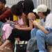 O Inep confirmou o uso do modelo testlets no primeiro dia do Enem 2025, nas áreas de linguagens e ciências humanas. A nova metodologia agrupa questões a partir de um único texto-base e deve ser expandida para outras áreas nas próximas edições.
