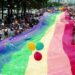 A Parada do Orgulho LGBTI+ do Rio completa 30 anos e volta a Copacabana. Evento celebra a marcha histórica de 1995, marco que impulsionou a mobilização nacional e ajudou a transformar pautas em direitos.
