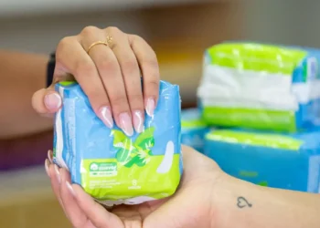 Pesquisa da Nexus mostra que conteúdos sobre menstruação com foco social e político têm engajamento 1,8 vez maior nas redes. Subtemas como crises humanitárias e licença menstrual lideram interações, revelando o avanço do debate público.