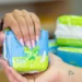 Pesquisa da Nexus mostra que conteúdos sobre menstruação com foco social e político têm engajamento 1,8 vez maior nas redes. Subtemas como crises humanitárias e licença menstrual lideram interações, revelando o avanço do debate público.