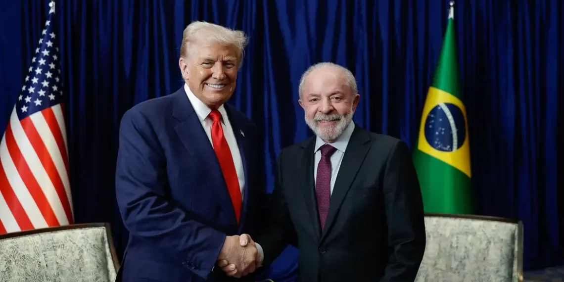 Lula comemora retirada das tarifas impostas pelos Estados Unidos a produtos agrícolas brasileiros, como café, frutas e carne, após negociação direta com Donald Trump. Medida é celebrada como avanço nas relações comerciais.