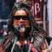 A Rádio Nacional apresenta um especial dedicado a Carlinhos Brown, destacando clássicos, parcerias e a trajetória do artista que transformou ritmos e marcou a Música Popular Brasileira.