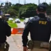 Polícia Militar do Rio reforça o policiamento nas praias, rodovias e na Parada do Orgulho LGBTI+ em Copacabana. Operação conta com mais de 1.300 agentes e suporte aéreo.