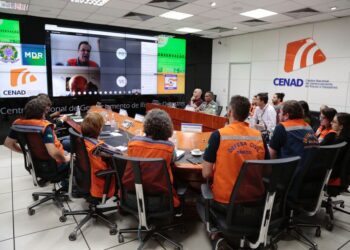 Governo do Brasil coordena preparação nacional para período de chuvas intensas