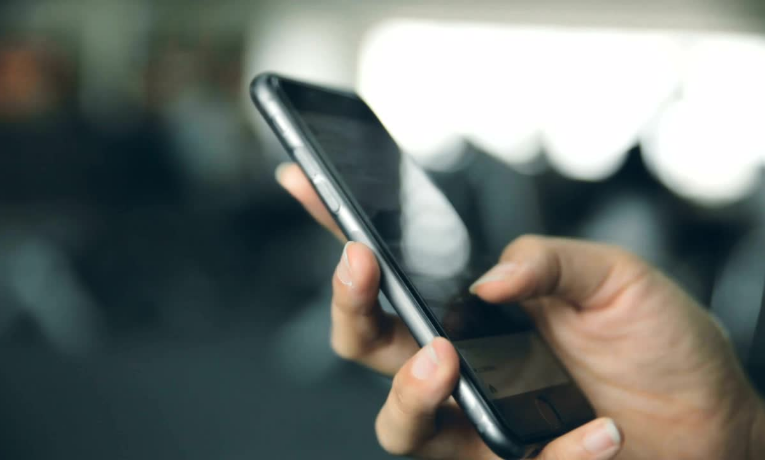 Estudo do Ipea mostra que a renda do trabalho foi o fator mais determinante para a queda histórica da desigualdade no Brasil entre 1995 e 2024. Salários, emprego e valorização do mínimo superaram o impacto de programas como o Bolsa Família.