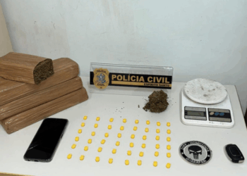 Três suspeitos são presos em operação contra o tráfico de drogas em Guarapari