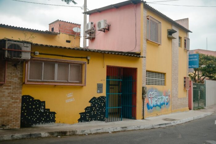 Núcleo Afro Odomodê, CRJ e Casa da Juventude promovem, na última semana de novembro, oficinas e atividades que fortalecem identidade, participação social e protagonismo da juventude em Vitória.