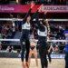 Três duplas brasileiras avançam às quartas do Mundial de Vôlei de Praia em Adelaide, na Austrália. Veja resultados, horários dos jogos e detalhes sobre as partidas dos brasileiros.