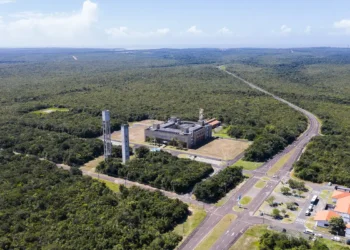 Brasil estende até 22 de dezembro a janela de lançamento do foguete Hanbit-Nano, no Maranhão. Operação pode inserir o país no mercado internacional de lançamentos orbitais.