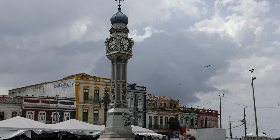 Conheça a origem indígena de Belém, antiga Mairi, e como os saberes dos Tupinambás continuam vivos na cidade que sediará a COP30, inspirando soluções sustentáveis para o clima.