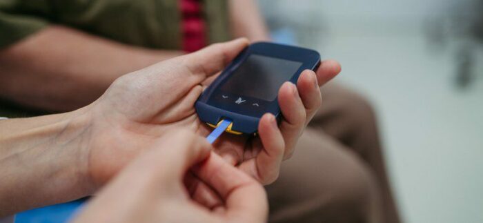 No Dia Mundial do Diabetes, conheça como o SUS realiza prevenção, diagnóstico e tratamento da doença. Rede pública oferece insulinas, exames, medicamentos e acompanhamento multidisciplinar em todo o país.