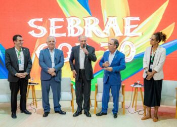 Governo lança o Empreender Clima, plataforma que facilita o acesso de micro e pequenos empreendedores ao Fundo Clima, oferecendo crédito verde barato, capacitação e tecnologias sustentáveis.