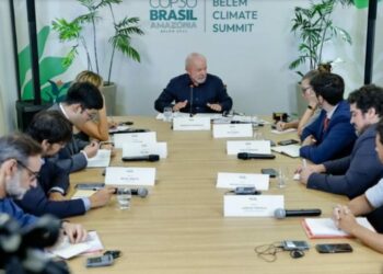 Em Belém, o presidente Lula reafirmou o compromisso da União com os estados no combate ao crime organizado, destacou ações de segurança para a COP30 e defendeu a integração das forças policiais e o fortalecimento da inteligência.