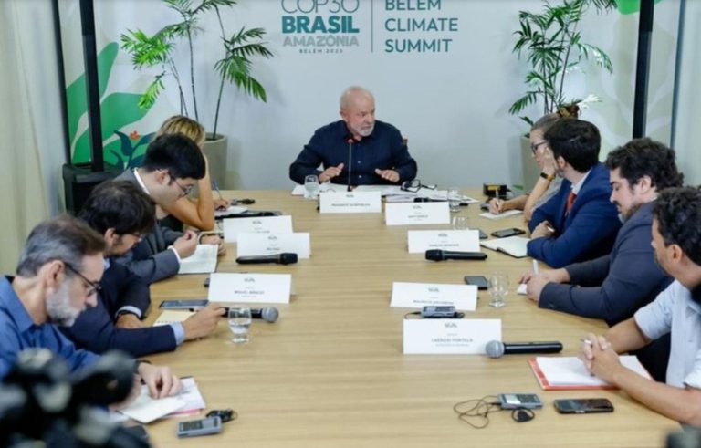 Em Belém, o presidente Lula reafirmou o compromisso da União com os estados no combate ao crime organizado, destacou ações de segurança para a COP30 e defendeu a integração das forças policiais e o fortalecimento da inteligência.