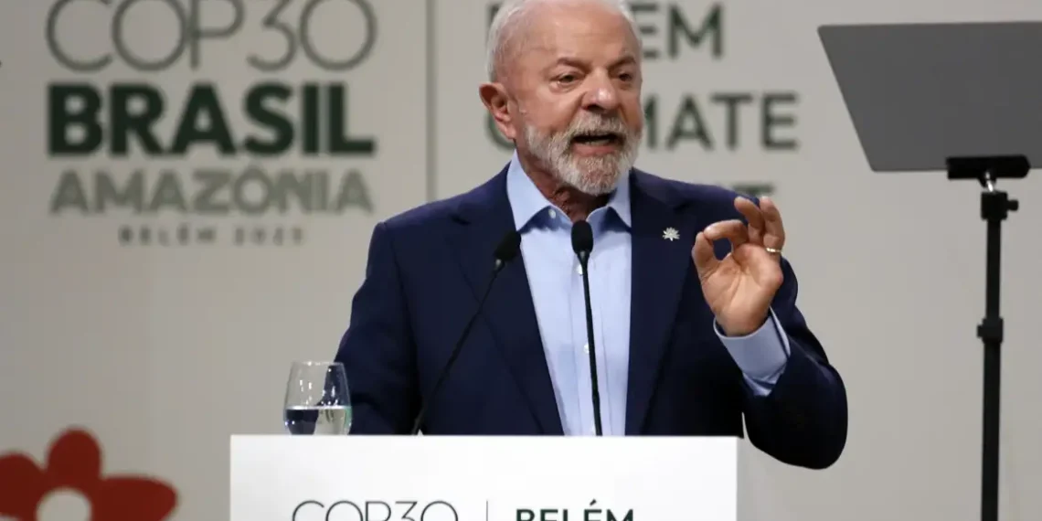 Na abertura da Cúpula do Clima em Belém, Lula faz apelo global por medidas urgentes contra o aquecimento da Terra, reforça o papel da COP30 e destaca justiça climática, transição energética e proteção das florestas como prioridades.